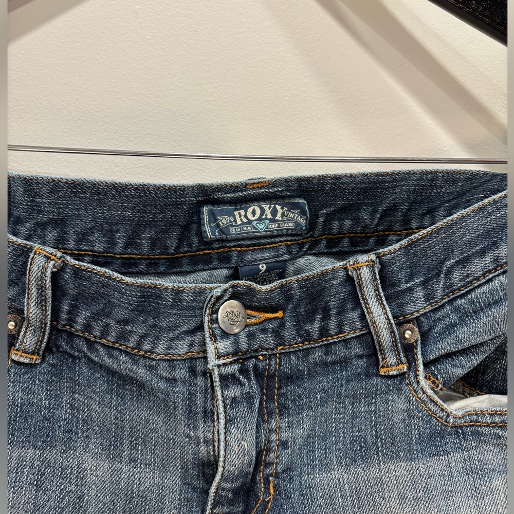 Vintage Roxy Jeans sz 9 - Picture 3 of 14